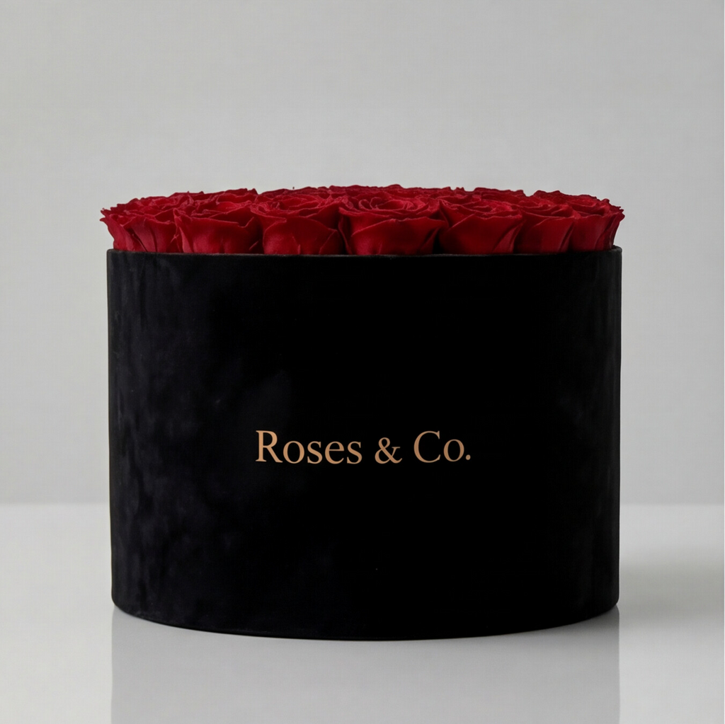 LUMIÈRE — Rose Box with 35 Preserved Roses